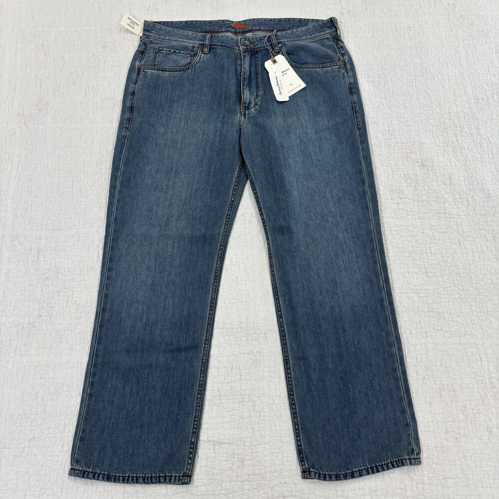 Tommy Bahama Men’s Blue Denim Jeans 38X30 Relaxed Fit Straight Medium Wash